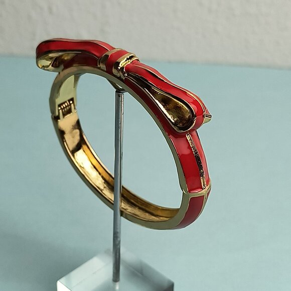 RIBBON BOW Enamel Shape Hinged Bangle Bracelet Vibrant Red Gold Plated - Picture 4 of 6